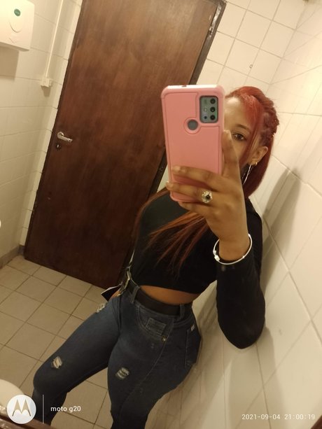 Milena Milena nackt schöne foto