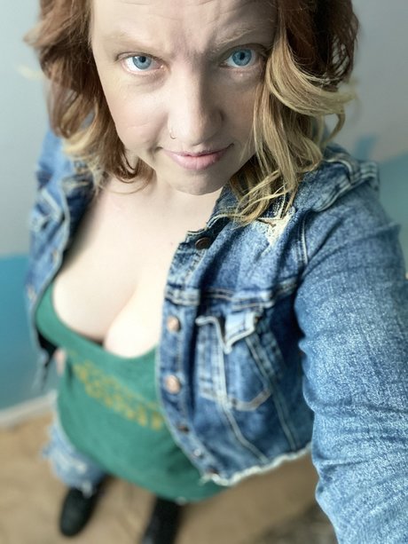 Midwest Mandy hd pornografische galerie