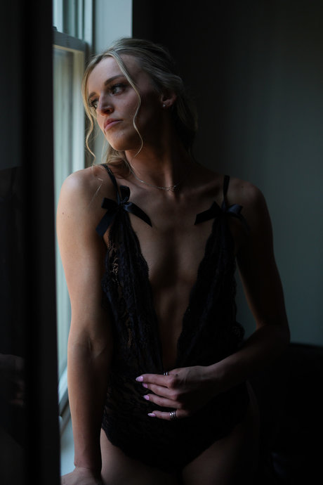 Rae Baby kunst nacktheit galerien