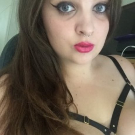 Miss Sallyx exklusive pornografische bild