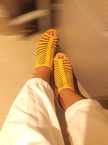 Naida Kaia pornostar nackten bilder