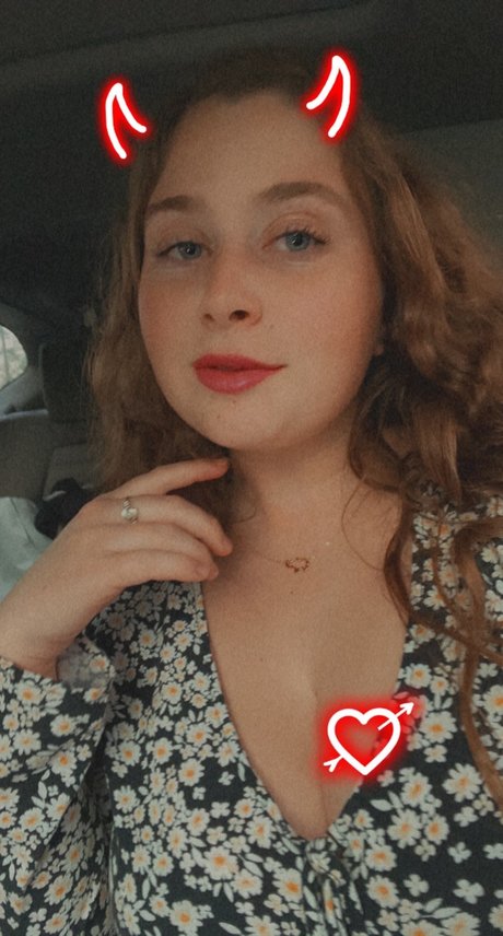 Ms DabBaby model top fotos