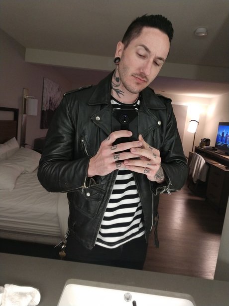 Nicholas Rose_ Profilbild