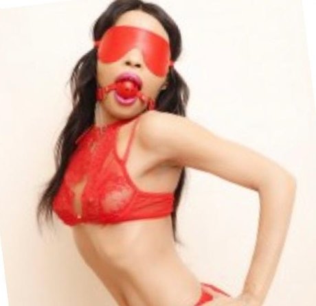 Naughty Camila perfekte beste bild