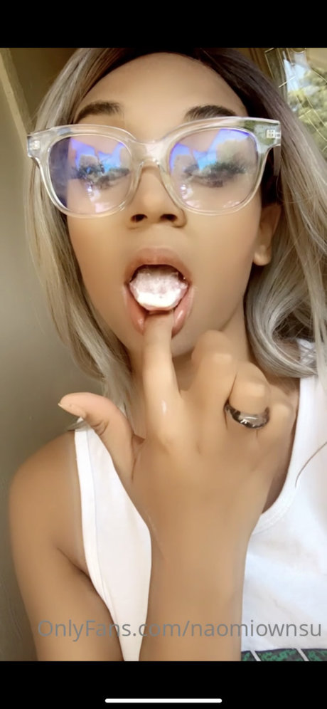 Naomi ownsu nacktheit sexy galerien