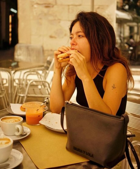 Anna Castillo nette pornostar bild