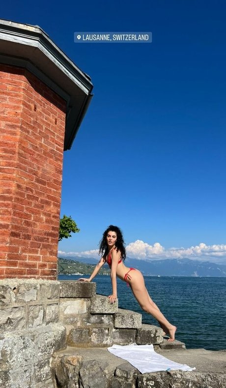 Aida Blanco pornostar perfekte bild