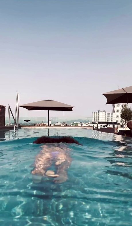 Ariadna Hafez kunst pornografische bild