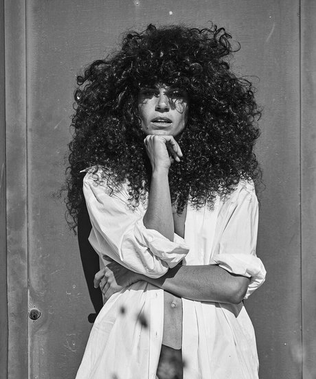 Ariadna Hafez nackt hd bild