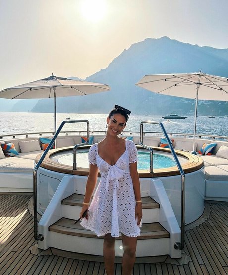 Jessica Lowndes nackt perfekte galerie