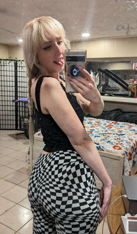 nerd-onlyfans erotische nackte galerien