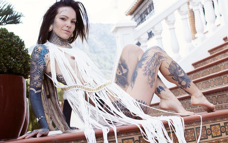 DarkLeaves model beste bild