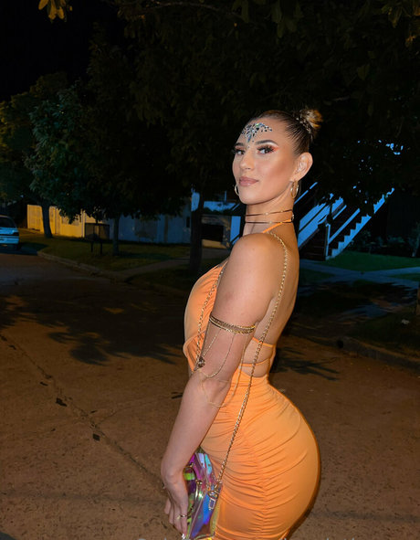 lovelytinnaxo Bilder