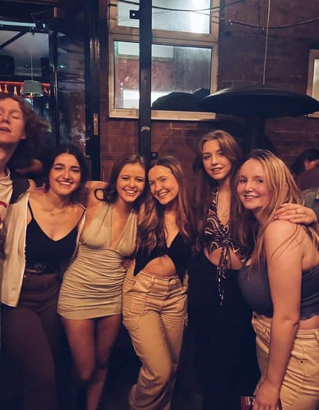 Katie O erwachsene pornographische bilder