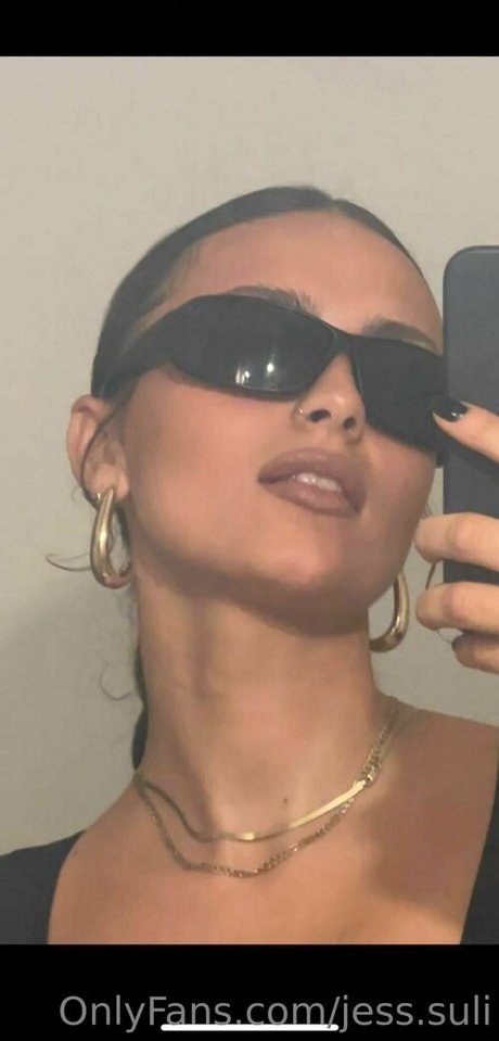 Jessica Sulikowski nackt kunst galerie