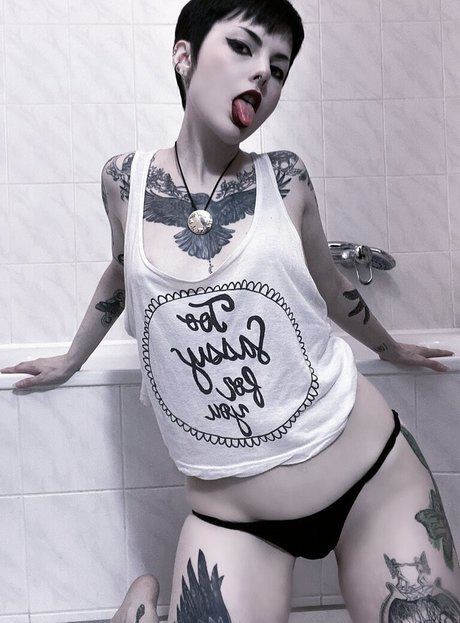 Faerie Blossom model sex archiv