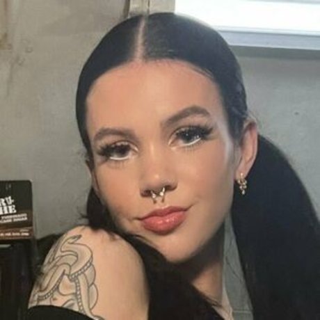 Baristaxjade model porno bild