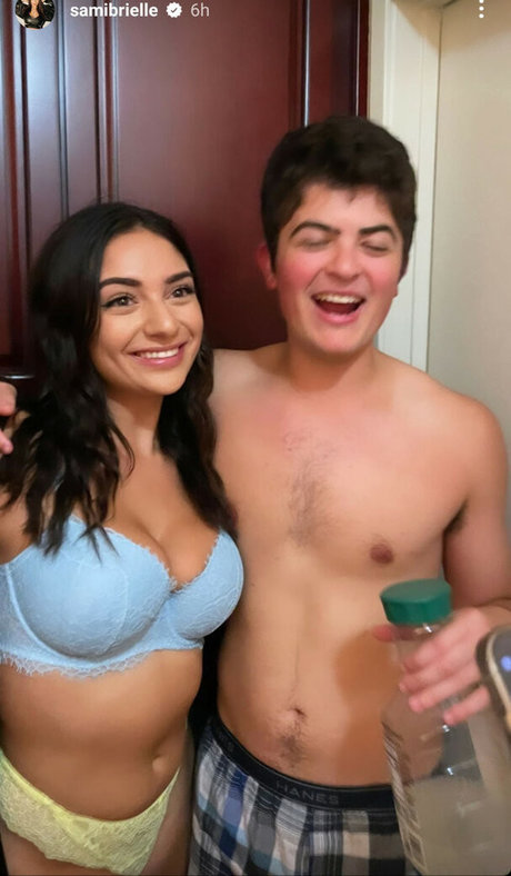 Sami Brielle erotische heiße galerien