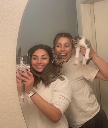 Sami Brielle sexy hübsche fotos