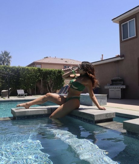 Sami Brielle nacktheit erwachsene fotos