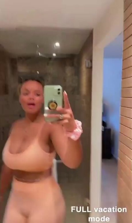 Jaden Alexiis erotische freie galerien