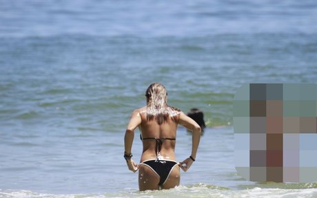 Grazi Massafera hd top foto