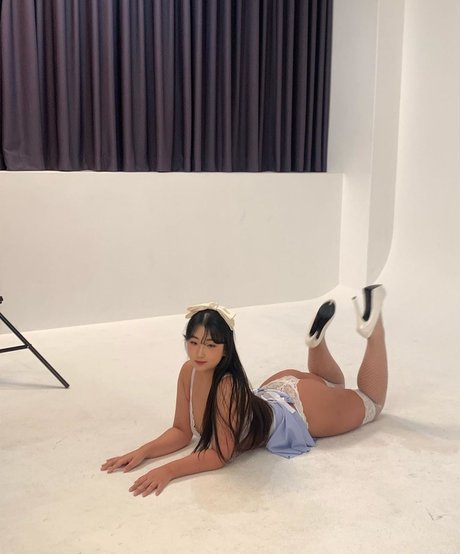 Ggubbu model nacktheit bilder