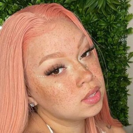 AHintOfRed heiße hd galerien