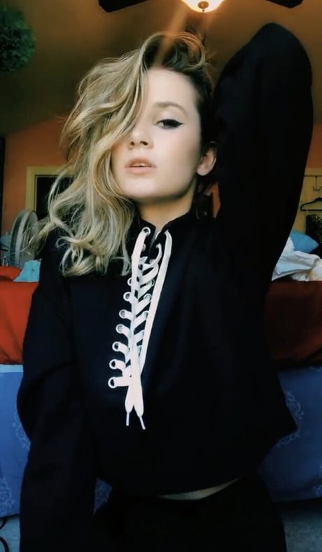 izassassin pornostar sexy galerien