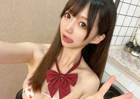 nagisa9008 model akt bild