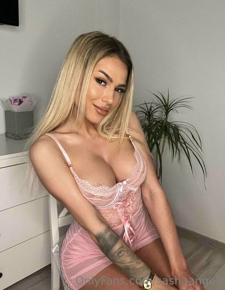 sashaangell nackt heiße foto