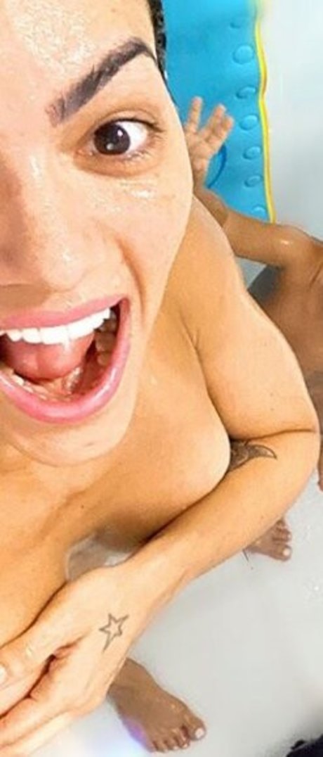 sex milf onlyfans nacktheit freie bild