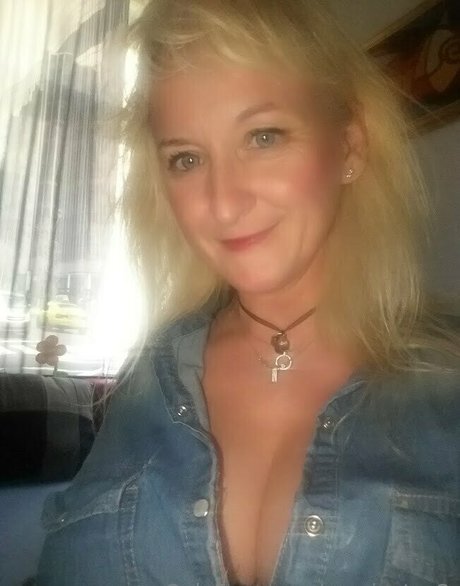 monicutex2 nacktheit xxx bilder