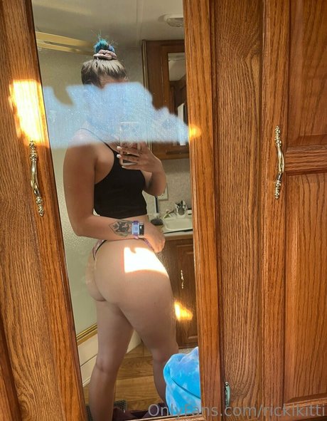 rickikitti beste nackte galerie