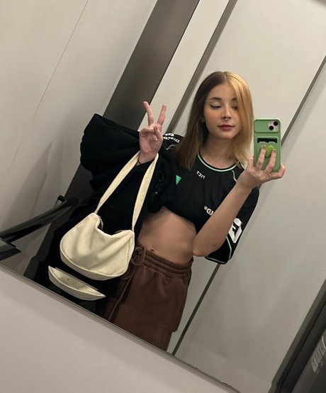 Thaiga pornostar top bilder