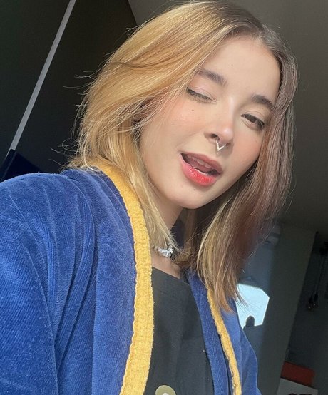 Thaiga porno nackt foto