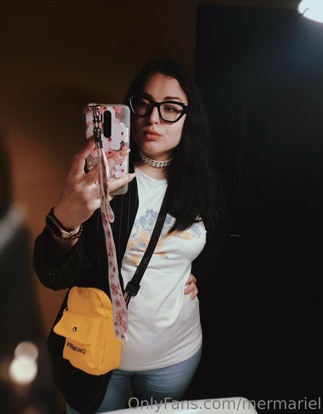 mermariel nackten pornostar bilder