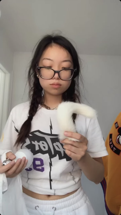 Fruitypoppin erwachsene akt galerie