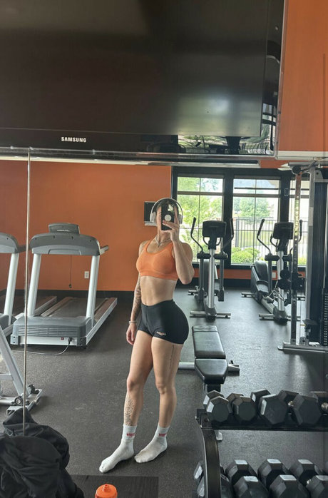 Tori Ortiz hd nackt bild