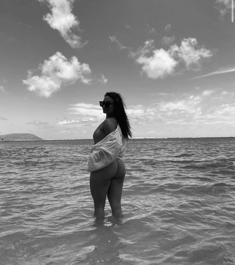 Kelly Meinhart model porno bilder