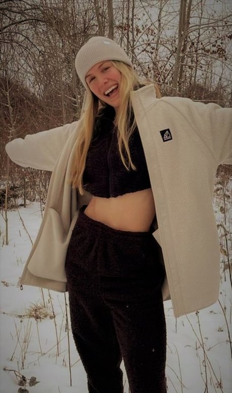 Eugenie Genie Bouchard nackt pornografische archiv