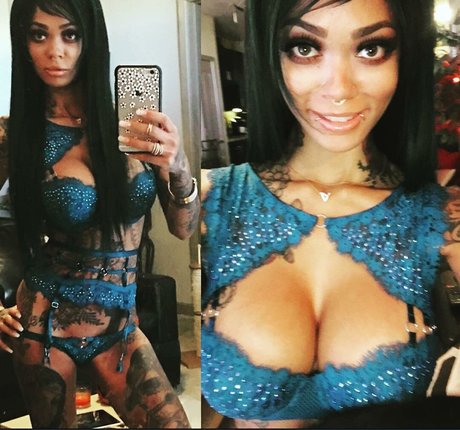 Amanda McNair hübsche erotische fotos