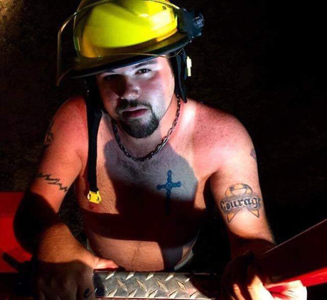 OfficerRomeo13 hd erotische galerie