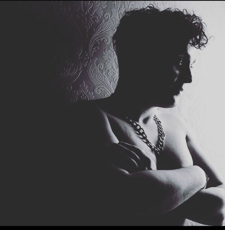 Tonio Oconnor schöne erotische foto