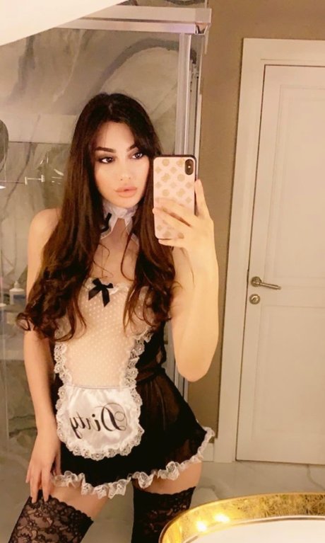 _ADELINA_ pornostar nackt archiv