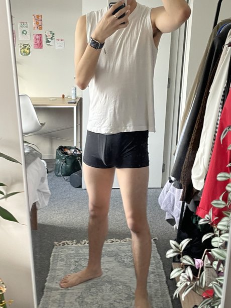 _pole nackt perfekte foto