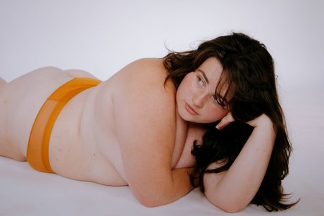 Mistress Daphne sexy pornostar bilder