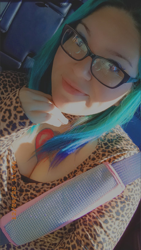 Skye Gonzalez exklusive nacktheit bilder