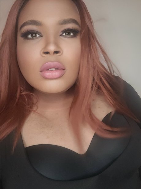 Adria Berryhill perfekte bilder