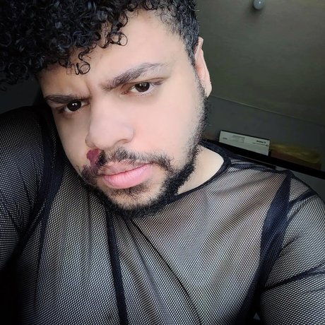 Renan Lawd porno sexy bilder